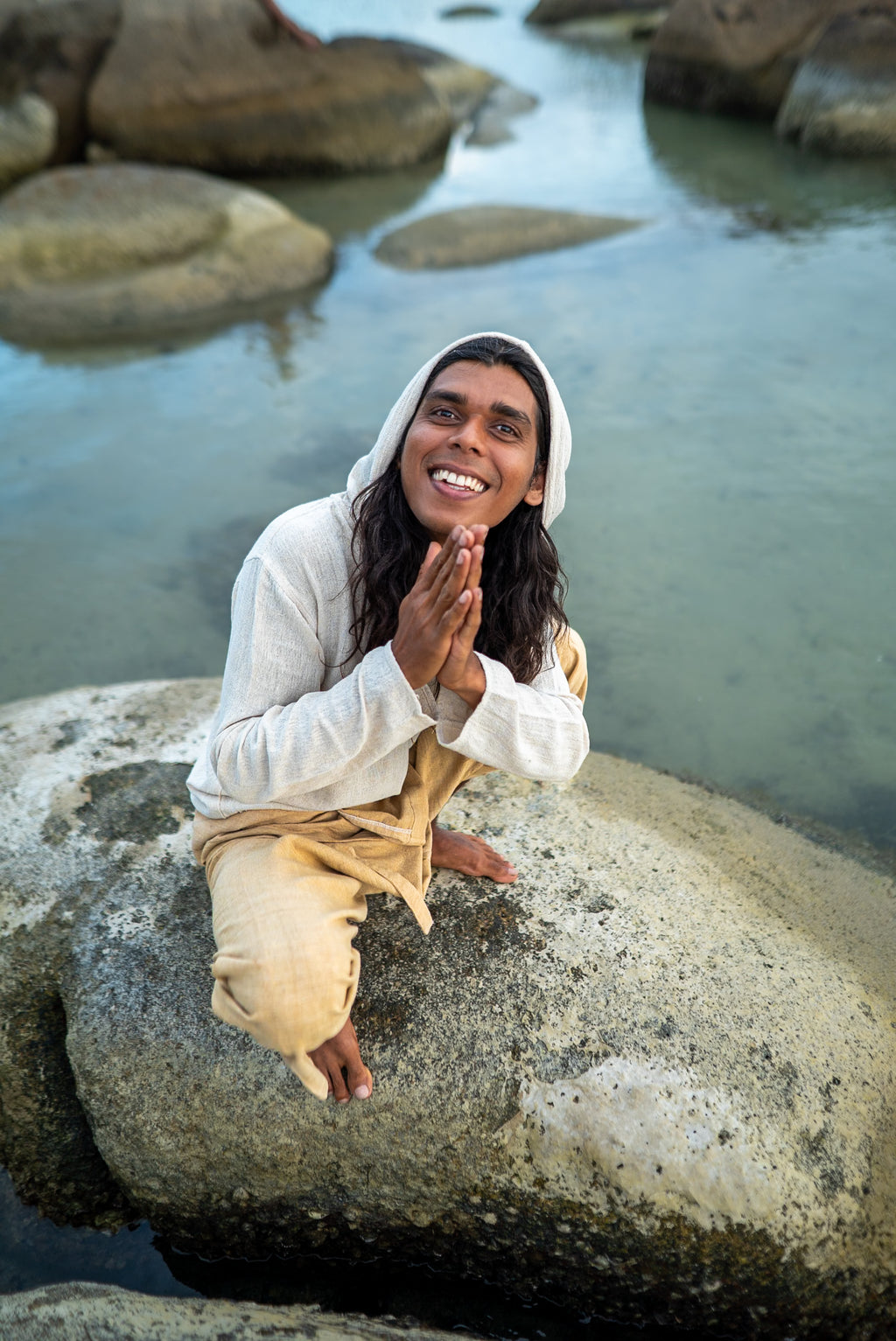 Full Sleeve Top with Hood - Unisex - Hemp - Natural White